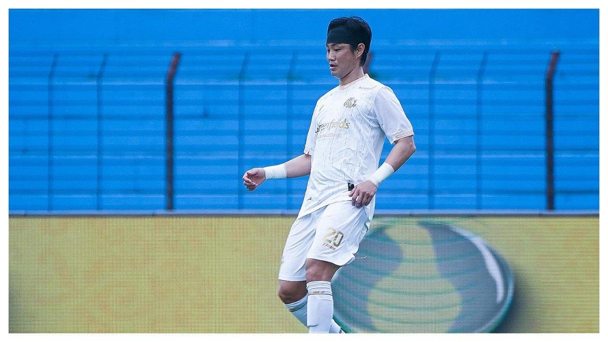 Potret Choi Bo-kyeong ketika memperkuat Arema FC.