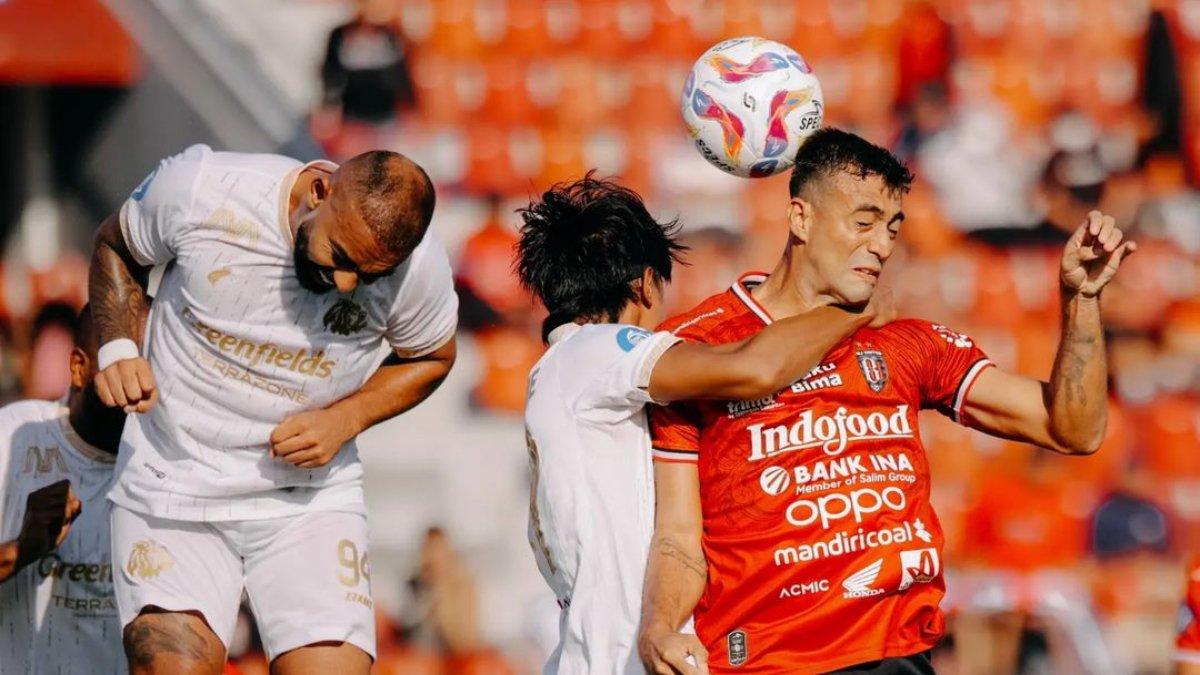 Cuplikan pertandingan antara Bali United melawan Arema FC di pekan keempat Liga 1 2024, Rabu (11/9).