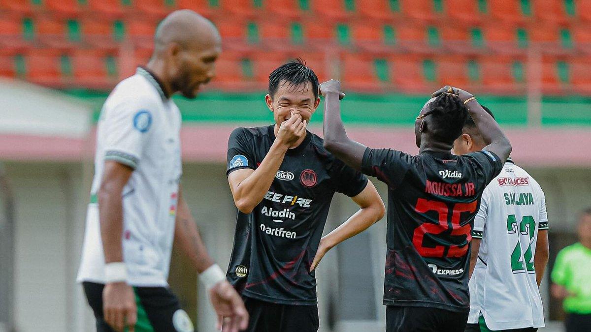 Cuplikan pertandingan uji coba Persis Solo kontra PSS Sleman di Stadion Sultan Agung Bantul, Kamis (18/1/2024).