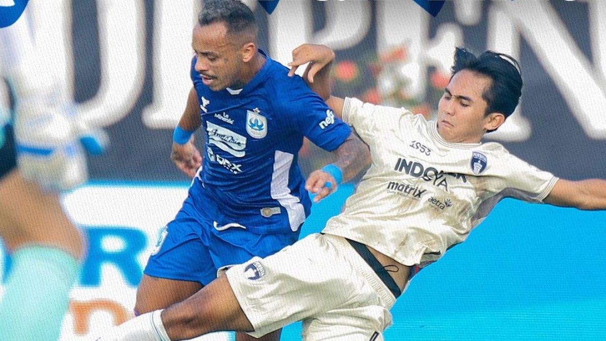 Potret cuplikan pertandingan antara PSIS Semarang melawan Persita Tangerang di pekan perdana Liga 1 2024, Minggu (11/8).