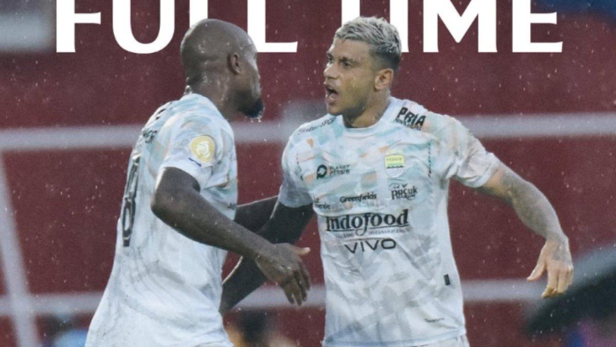 Cuplikan selebrasi gol Gervane Kastaneer bersama Ciro Alves di laga Persib Bandung kontra Arema FC.