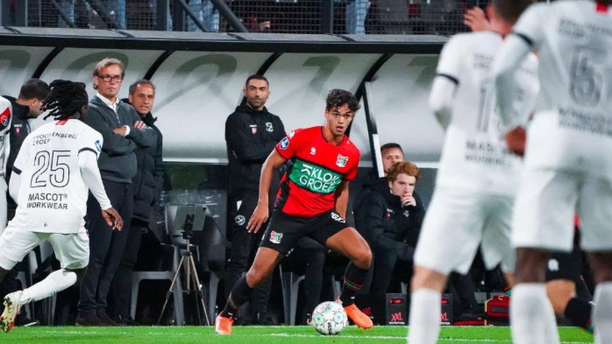 Sosok Dleanu Arts, fullback kiri NEC Nijmegen yang semakin dekat dengan Timnas Indonesia.