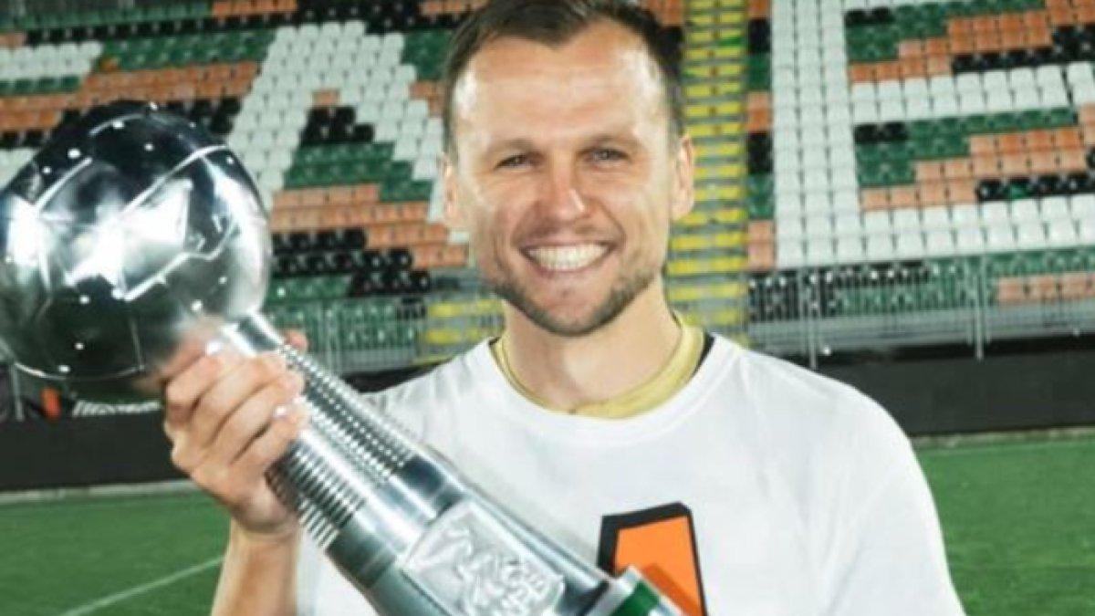 PROFIL PEMAIN - Potret Denis Cheryshev diakses dari Instagram @cheryshev90 pada Sabtu (26/4/2025). Simak profil terbaru Denis Cheryshev yang dikabarkan sedang ditawarkan oleh agensinya ke klub Liga 1 Indonesia, Dewa United.