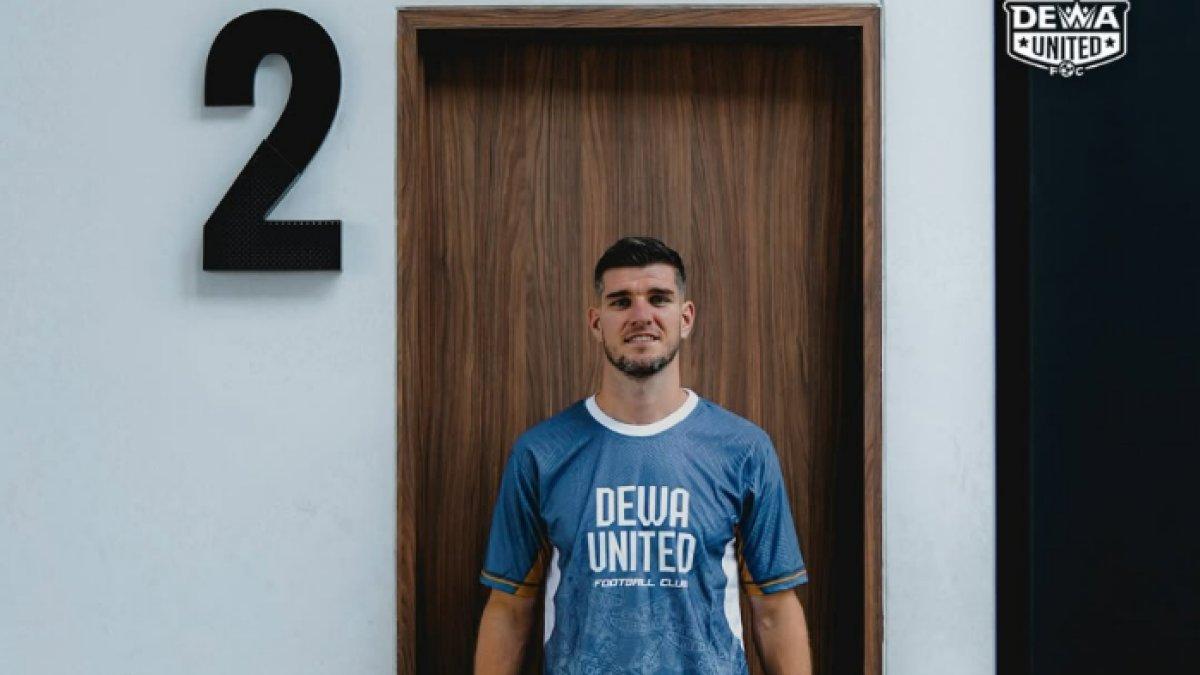 Dewa United resmi mengumumkan bek asal Belanda, Nick Kuipers sebagai rekrutan terbarunya untuk musim 2025/2026, Kamis (26/6/2025).