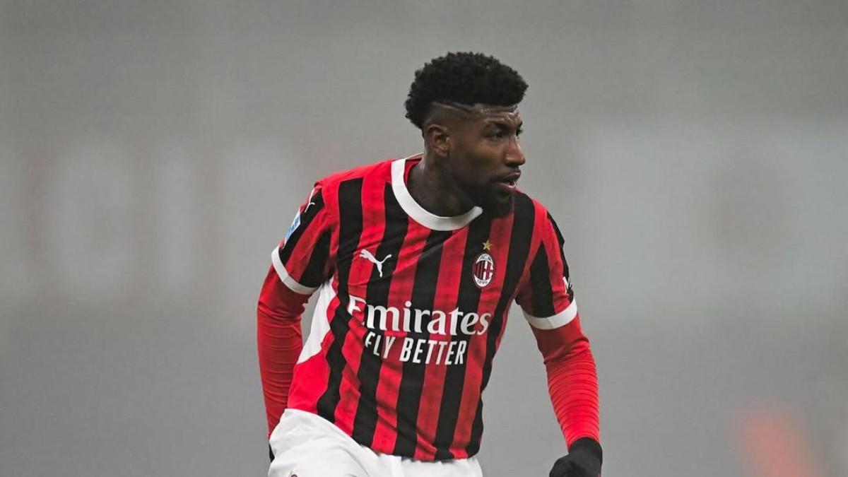 BURSA TRANSFER - Sosok Emerson Royal ketika berseragam AC Milan (1/12/2024).
