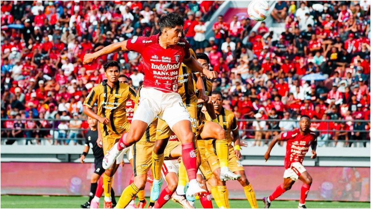 Bek Bali United asal Thailand, Elias Dolah.