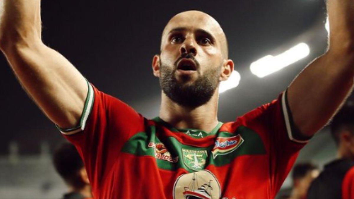 PROFIL PEMAIN - Potret Mohammed Rashid.