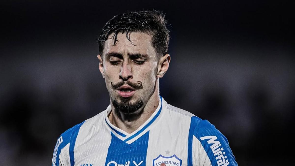PROFIL PEMAIN - Potret Gustavo Franca saat berseragam Londriana yang diunggah di akun Instagramnya (27/4/2025).