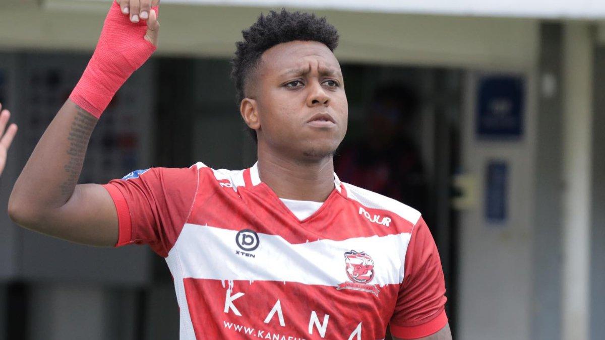 Potret Hugo Gomes bersama Madura United di gelaran Liga 1 2023/2024.