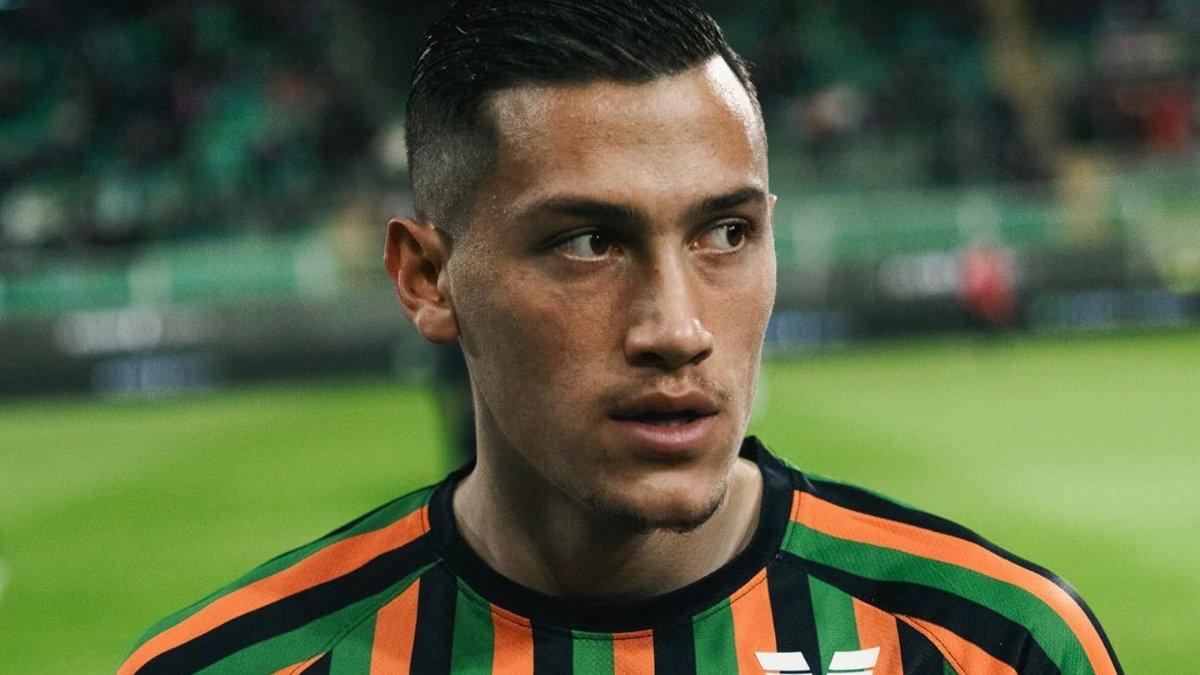 Jay Idzes Bermain di laga Italia Serie A