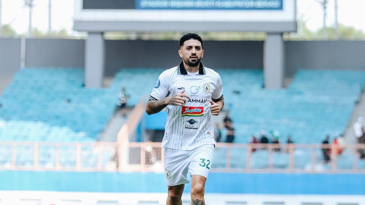 Potret kreator PSS Sleman, Jonathan Bustos dalam laga tandang ke markas Persikabo 1973 di pekan ketujuh Liga 1 2023 lalu.