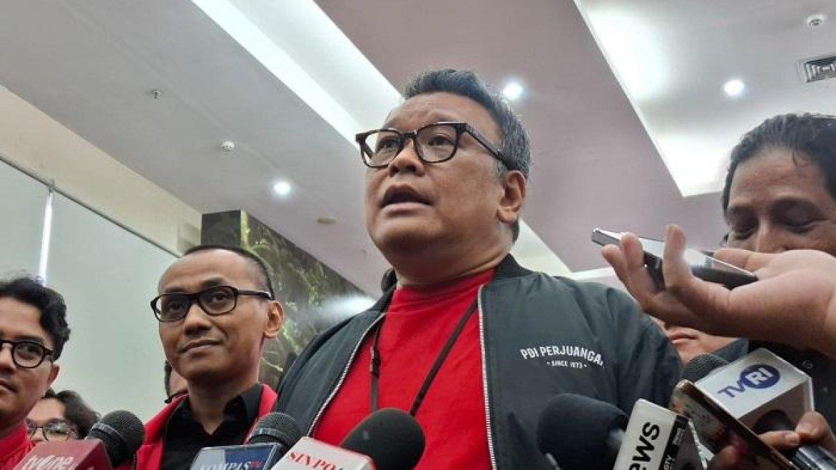 Ketua DPP PDI Perjuangan (PDIP), Eriko Sotarduga di Kantor DPP PDIP, Jalan Diponegoro, Menteng, Jakarta, Selasa (25/6/2024).