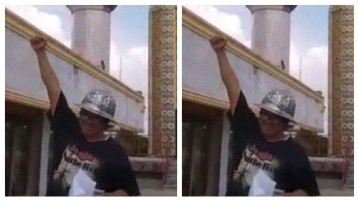 Kolase foto Caleg Nasdem yang gagal lolos menjadi anggota DPRD Subang menyalakan petasan di menara masjid di Desa Tambakjati, Kecamatan Patokbeusi, Kabupaten Subang.