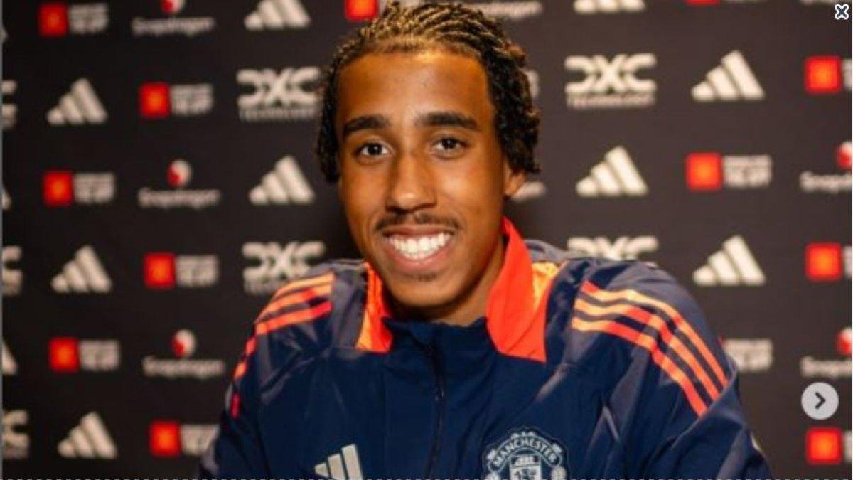 Potret Leny Yoro resmi bergabung dengan Manchester United yang diunggah melalui Instagram @manchesterunited pada Kamis, 18 Juli 2024. Wonderkid Rp 1 Triliun milik Manchester United, apakah layar dengan harga segitu?