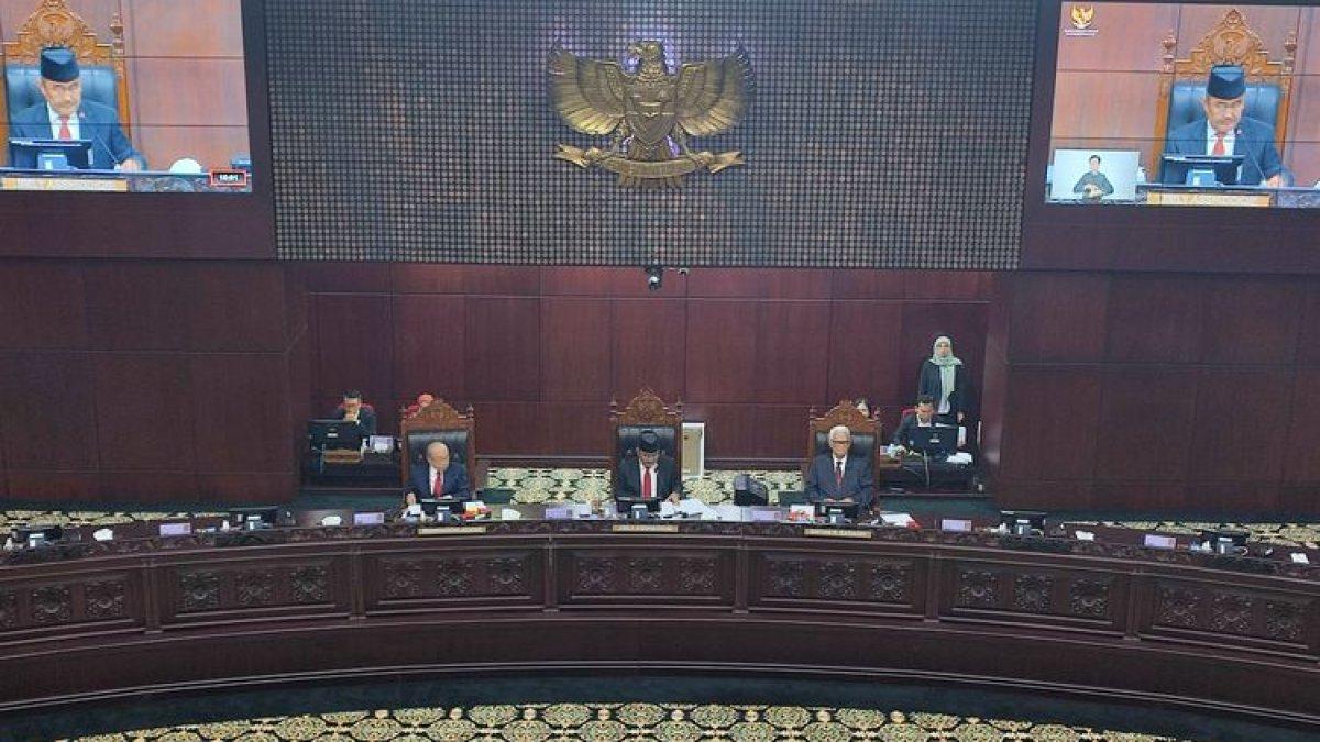 Sidang pembacaan putusan dugaan pelanggaran etik hakim konstitusi oleh Majelis Kehormatan Mahkamah Konstitusi (MKMK), Selasa (7/11/2023).