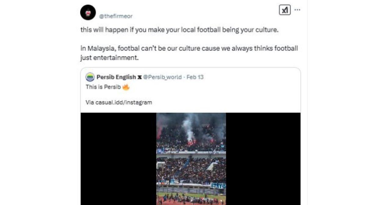 DIBUAT KAGUM - Netizen Malaysia dibuat kagum dengan totalitas Bobotoh yang sempat berbondong-bondong mendukung sesi latihan Persib Bandung jelang melawan Persija Jakarta, Jumat (14/2). Persib Bandung sendiri bakal bertandang ke markas Persija Jakarta di pekan ke-23 Liga 1 2024, Minggu (16/2) sore pukul 15.30 WIB.