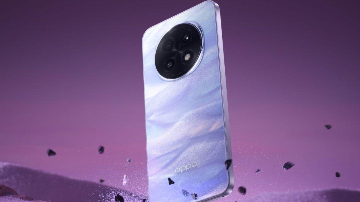 Tampilan Oppo A5 Pro 5G dalam warna Purple.