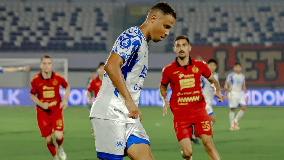 Cuplikan pertandingan Persija Jakarta vs PSIS Semarang di pekan ke-25 Liga 1 2024/2025, Rabu, 5 Maret 2025.