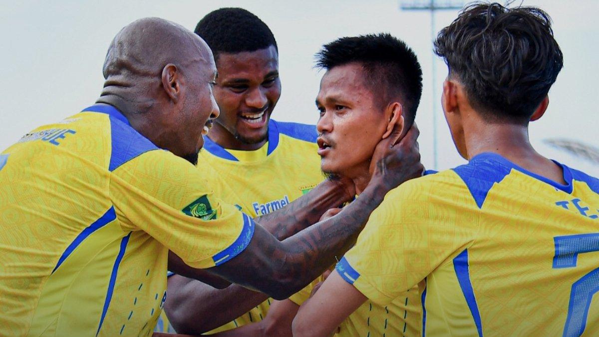 Selebrasi gol Persikota Tangerang pada gelaran Liga 2 2024/2025 saat menang atas FC Bekasi City, Minggu (8/9/2024).