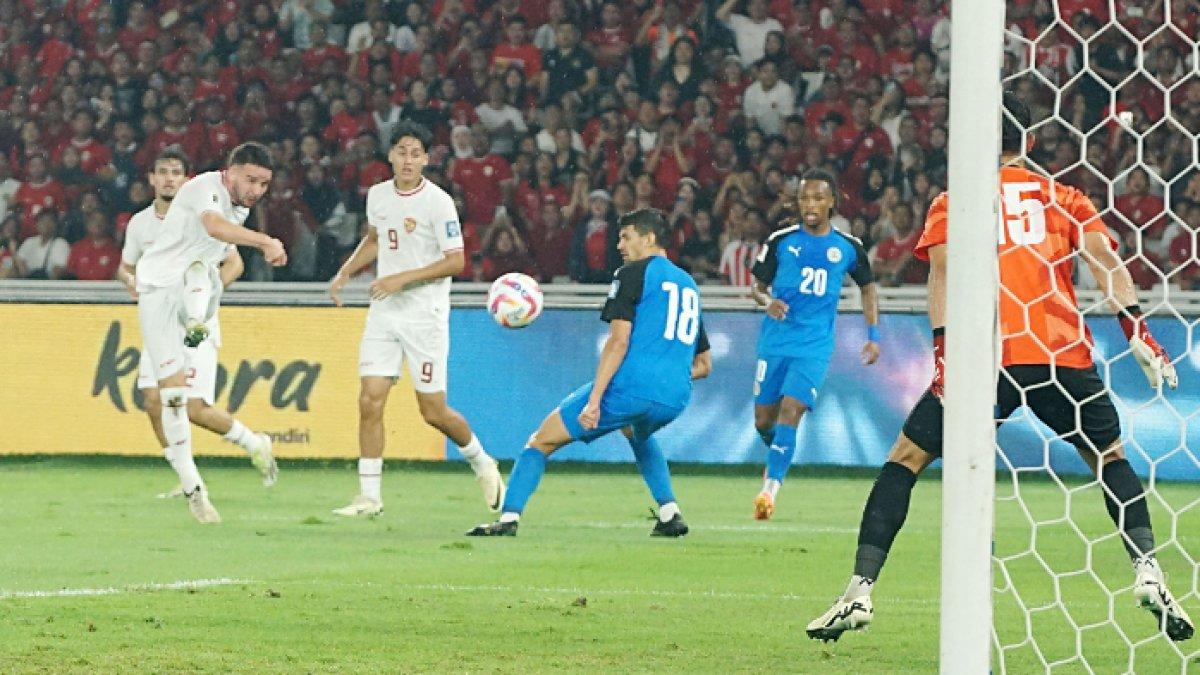 Penampilan Calvin Verdonk pada laga debut bersama Timnas Indonesia saat melawan Filipina di Stadion Gelora Bung Karno (GBK), Jakarta, Selasa (11/6/2024).
