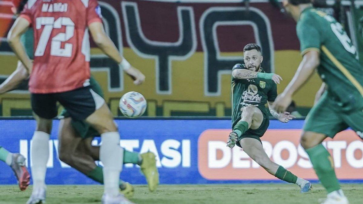 Cuplikan pertandingan antara Persebaya Surabaya melawan Madura United di pekan ke-29 Liga 1 2023.