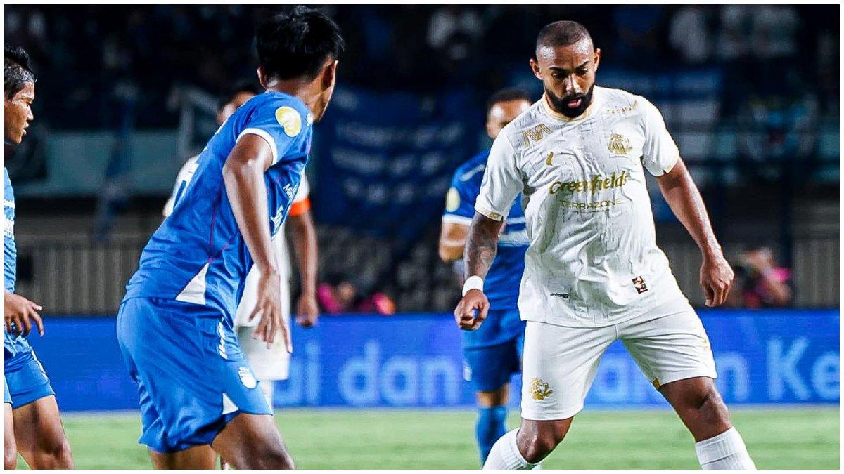 Cuplikan pertandingan Persib Bandung kontra Arema FC di gelaran Liga 1 2024/2025 pekan ketiga.