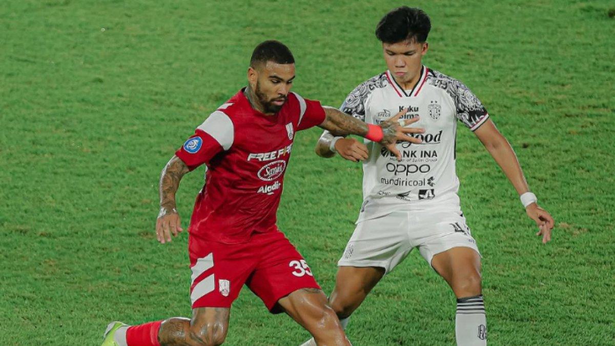 AKSI LAGA - Cuplikan pertandingan antara Persis Solo melawan Bali United di pekan ke-26 Liga 1 2024, Kamis (6/3).