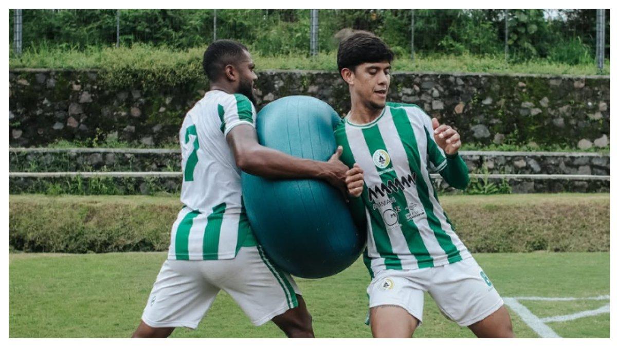 SESI LATIHAN - Potret Betinho saat mengikuti sesi latihan bersama PSS Sleman dengan yang digelar pada Kamis (6/3/2025). Terbaru Betinho menjadi sasaran kritik pedas suporter PSS Sleman karena perfomanya yang kurang maksimal.