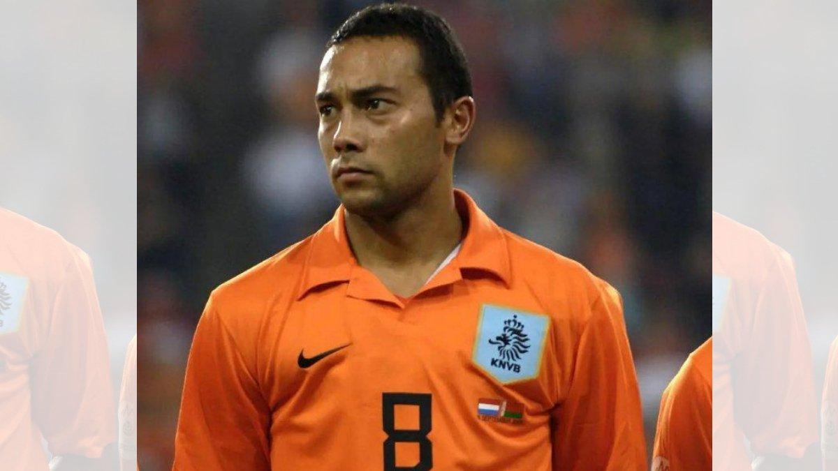 Potret Denny Landzaat, calon asisten pelatih Timnas Indonesia.