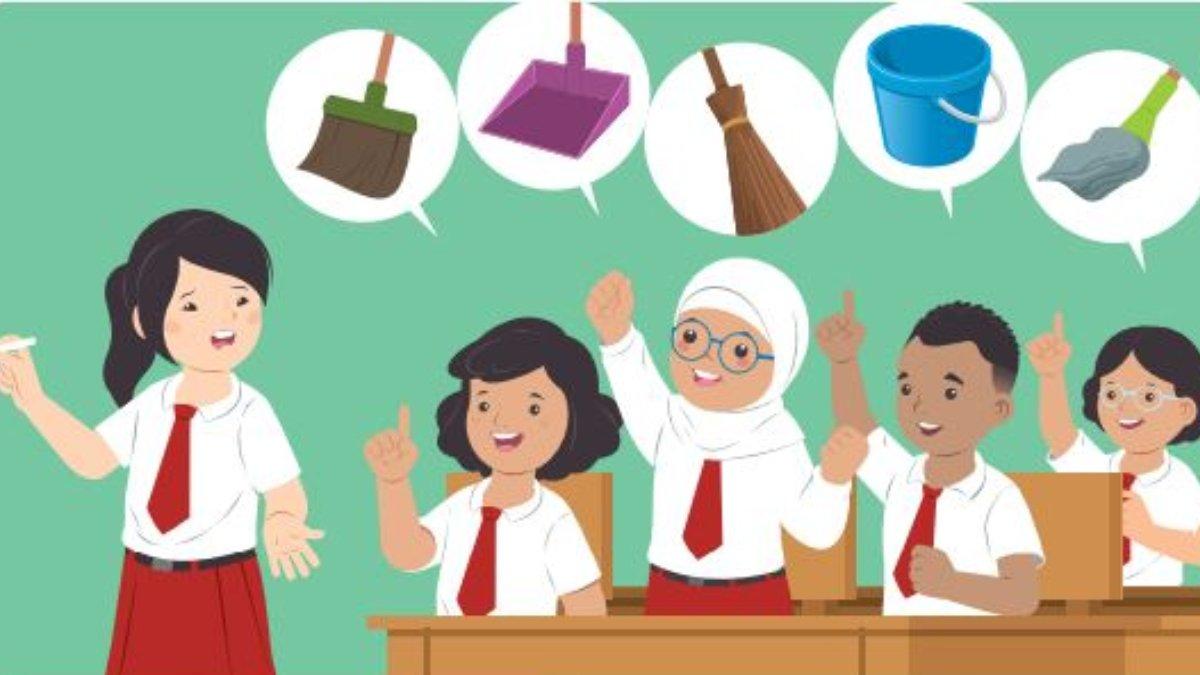 Potret siswa siswa SD/MI sedang berdiskusi membawa alamat apa saja yang akan dibawa saat kerja baktii disekolah.
