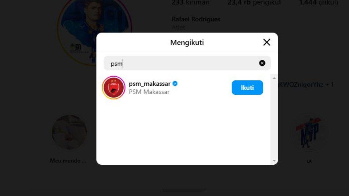 KEPERGOK FOLLOW - Bomber PSIM Yogyakarta, Rafinha kepergok follow akun instagram resmi milik PSM Makassar. Rafinha yang berhasil emngantarkan PSIM Yogyakarta meraih tiket promosi ke Liga 1 musim depan tampak menebar kode sejumlah klub Liga 1, termasuk PSM Makassar.