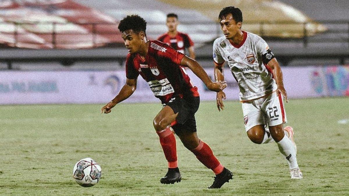Potret Ramai Rumakiek ketika membela Persipura Jayapura.