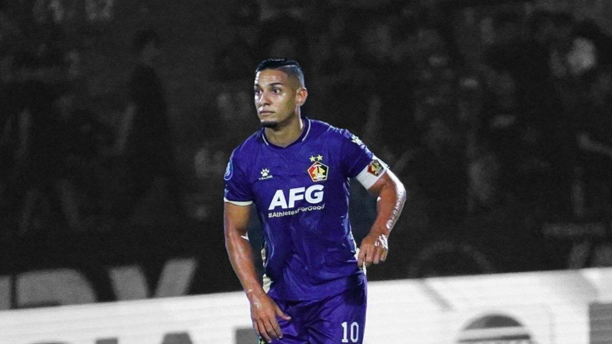 Potret Renan Silva berseragam Bhayangkara FC, pemain asal Brasil yang resmi hengkang dari Persik Kediri untuk Liga 1 musim 2024/2025 mendatang.