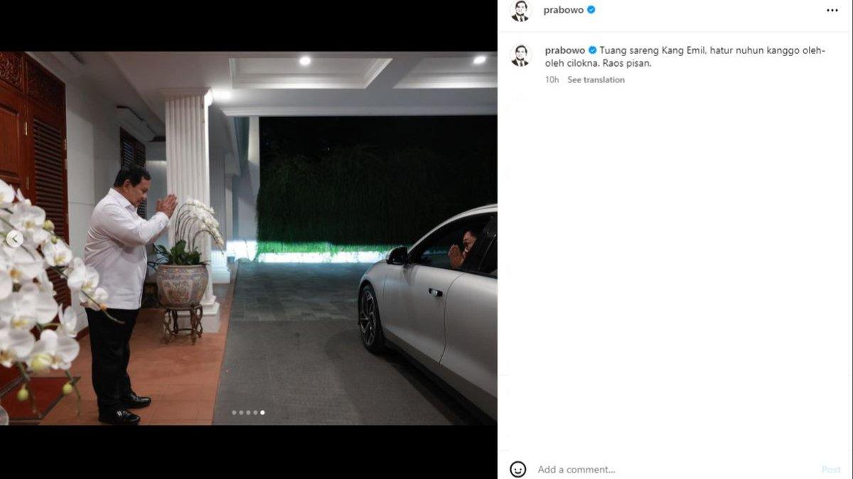 Ridwan Kamil makan bersama Prabowo Subianto di rumah Prabowo.