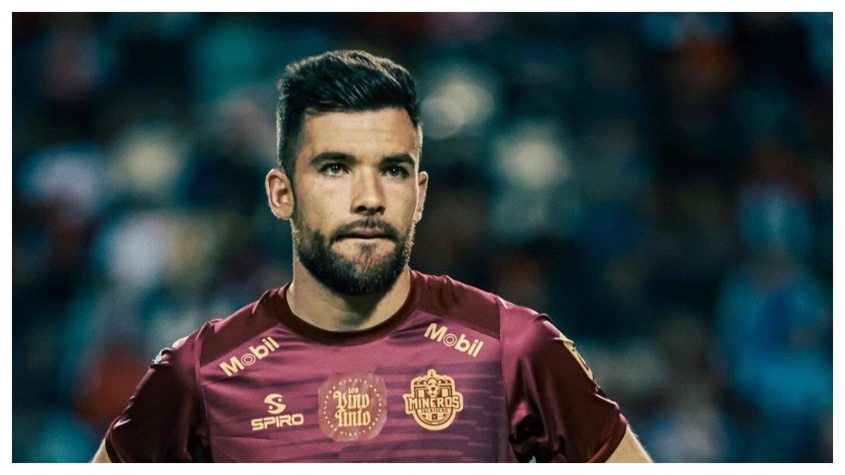 Potret Roger Bonet berseragam Mineros de Zacatecas. Inilah sosok bek tengah anyar PSIS Semarang Rogner Bonet yang siap memeriahkan Liga 1 Indonesia musim 2024/2025.