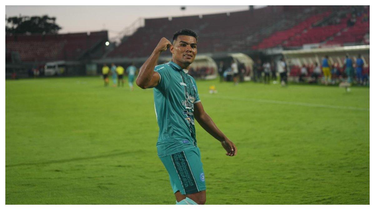 Potret Alexsandro