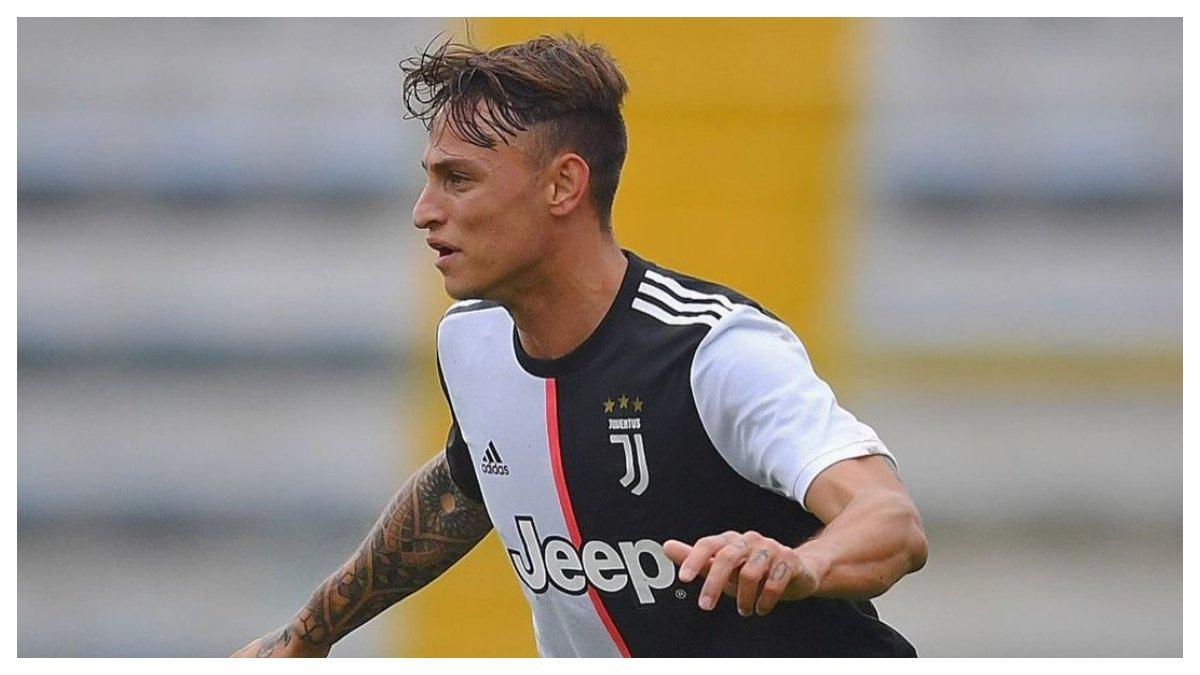 Foto Stefano Beltreme saat berseragam Juventus.