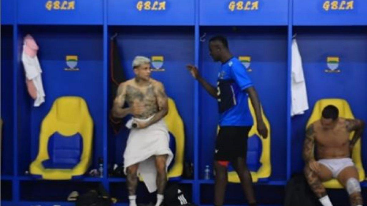 Striker asing FC Bekasi City, Ezechiel Ndouassel bertemu kembali dengan para pemain Persib Bandung di Stadion Gelora Bandung Lautan Api (GBLA).