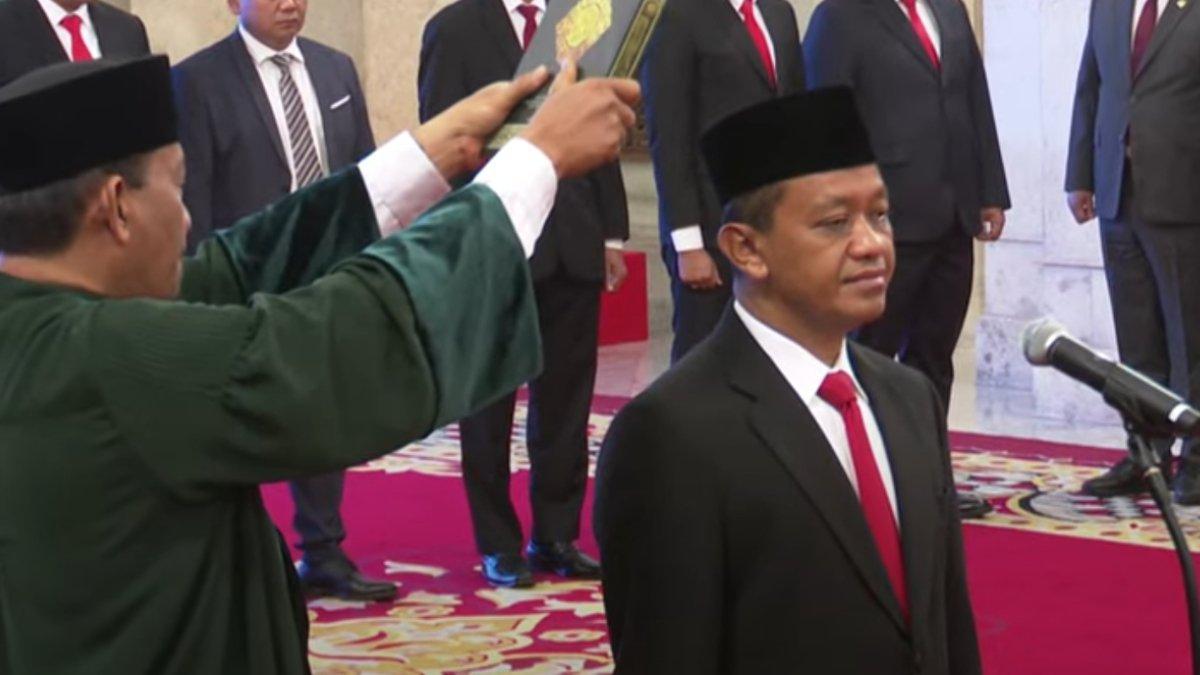 Presiden Joko Widodo telah resmi melantik Bahlil Lahadalia sebagai Menteri ESDM baru di Kabinet Indonesia Maju dalam sisa masa jabatan periode tahun 2019-2024 di Istana Kepresidenan, Jakarta Pusat, Senin, 19/8/2024.