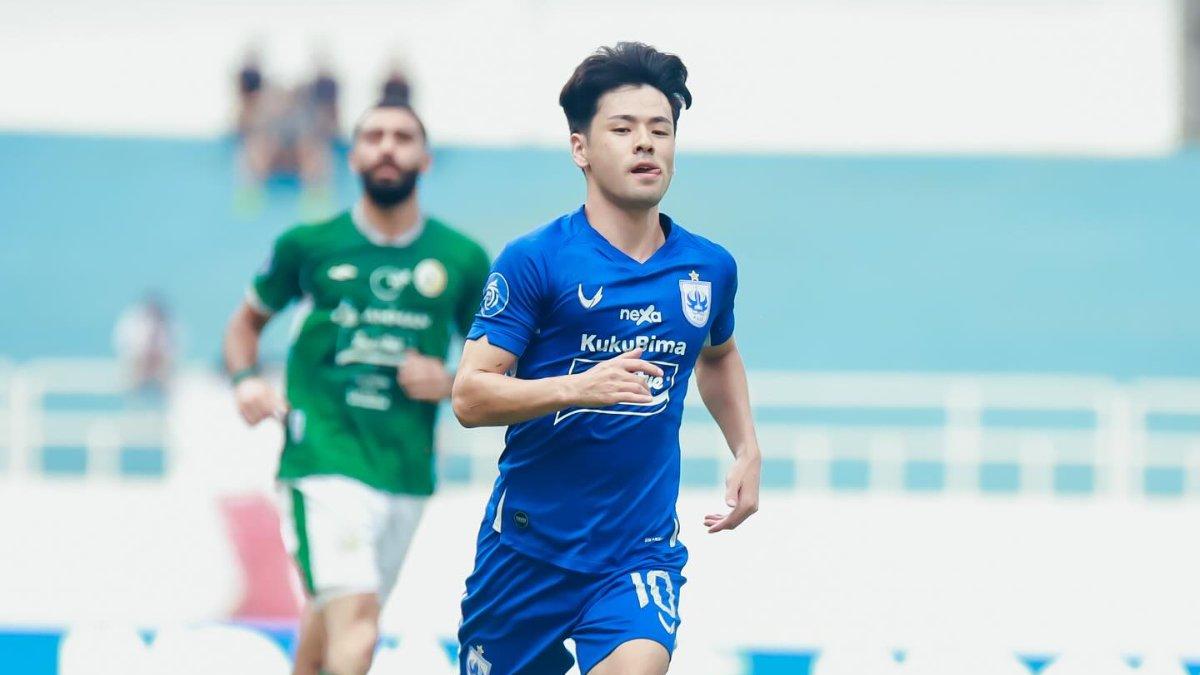 Cuplikan aksi Taisei Marukawa saat laga PSIS Semarang melawan PSS Sleman di pekan ke-21 Liga 1 2023, Minggu 3 Desember 2023.