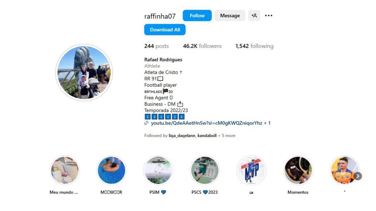Tak ada nama PSIM Yogyakarta di bio Instagram Rafinha.