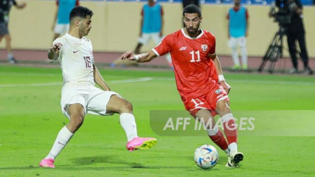 Gelandang Timnas Afghanistan, Taufee Skandari saat melawan Kuwait pada Kualifikasi Piala Dunia 2026 Zona Asia, Selasa (11/6/2024).
