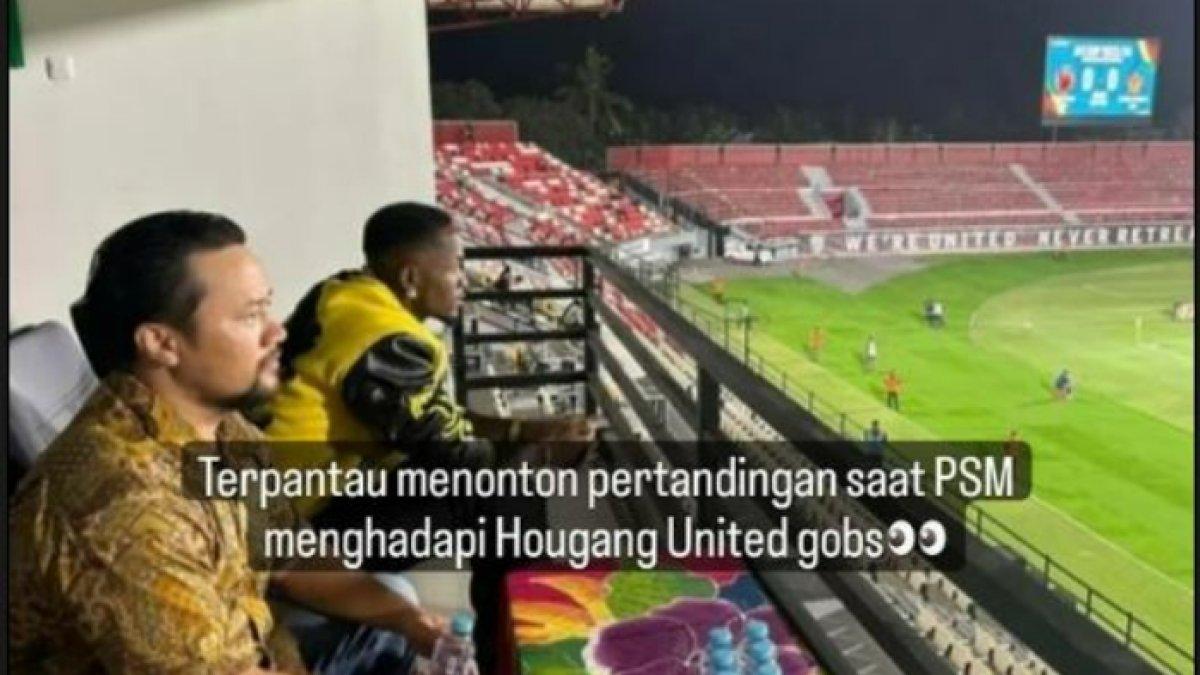 Victor Mansaray kedapatan sudah berada di Indonesia dan telah menyaksikan pertandingan PSM Makassar melawan Hougang dalam laga Piala AFC 2023 di Kapten I Wayan Dipta Stadium, Rabu (25/10/2023).