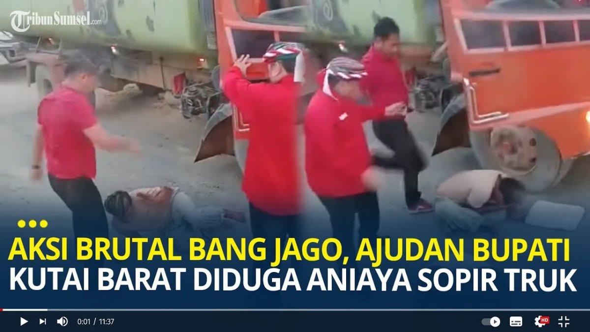Viral ajudan Bupati Kutai Barat aniaya sopir truk di tengah jalan, Kamis (21/12/2023)