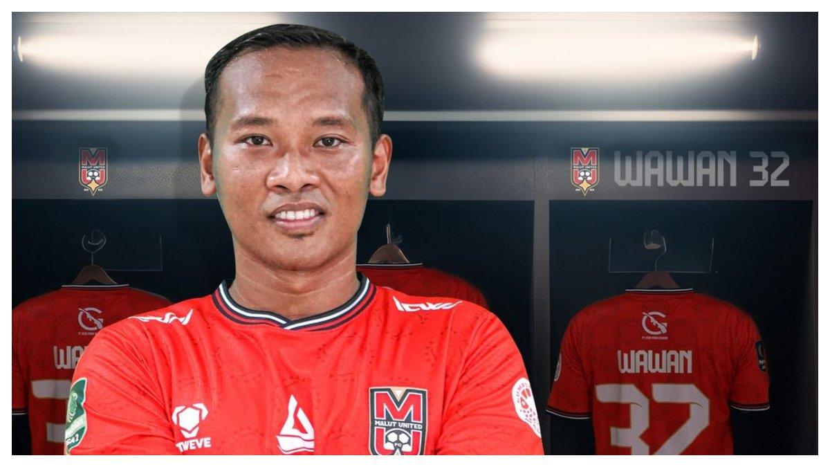 Foto Wawan Febrianto saat resmi berseragam Malut United.