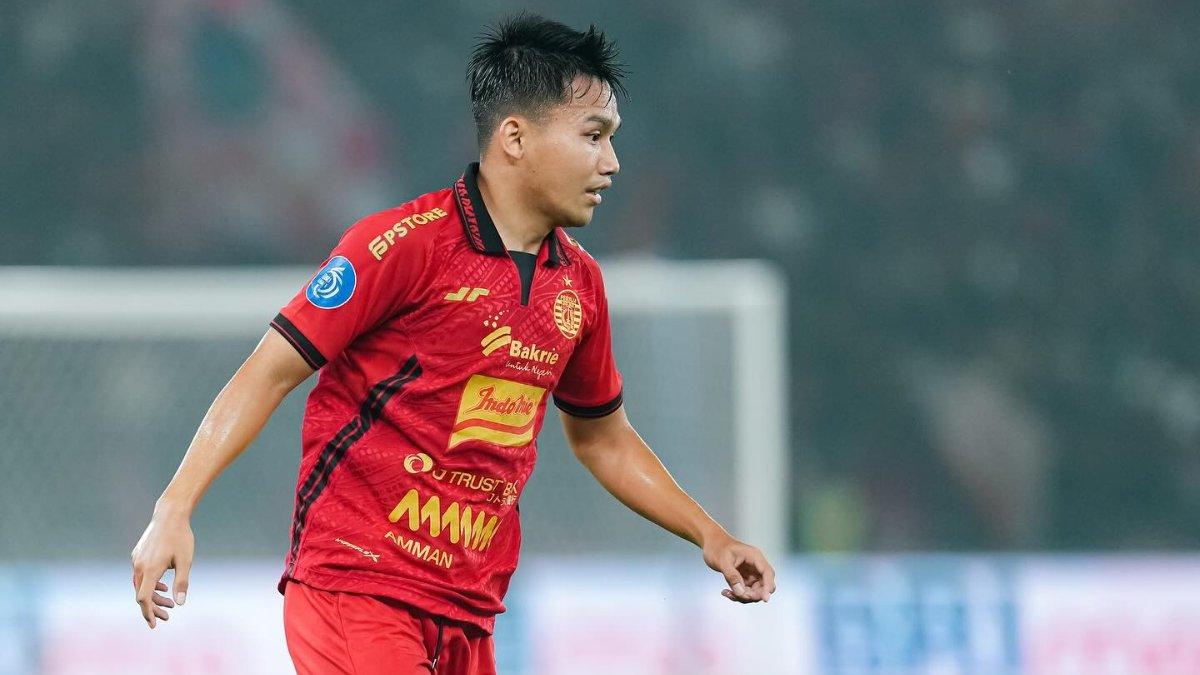 PEMAIN PERSIJA JAKARTA - Potret pemain Persija Jakarta, Witan Sulaeman saat berhadapan dengan Persebaya Surabaya dalam lanjutan Liga 1 2024/2025 di Stadion Gelora Bung Karno, Jakarta, Sabtu, 12 April 2025.
