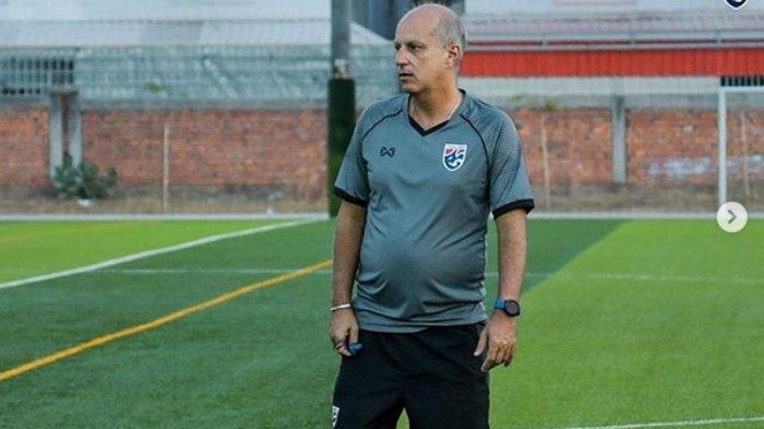 Pelatih Timnas U-22 Thailand, Alexandre Gama