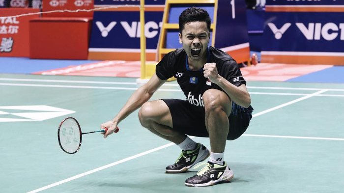 Anthony Ginting saat melakukan selebrasi usai menang di final China Open 2018, Minggu (23/9/2018).