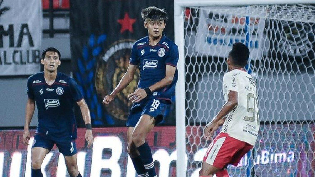 Suasana pertandingan pekan keempat Liga 1 2023-2024 antara Arema FC melawan Bali United, Jumat (21/7/2023).