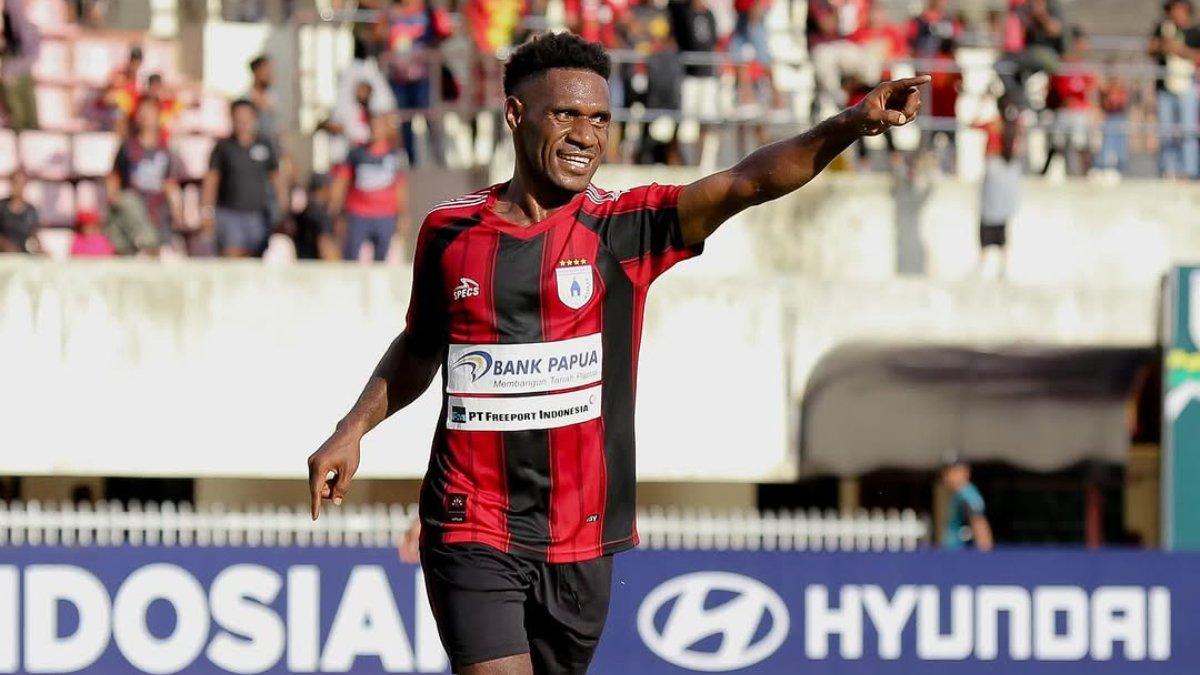 Potret Aordy Uopdana, winger andalan Persipura Jayapura.